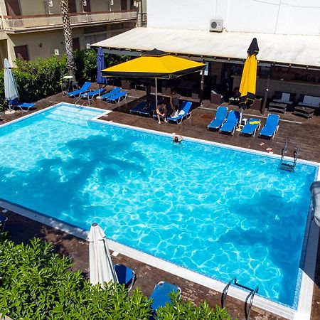 Hotel Ena Loutra Ipatis Exterior photo