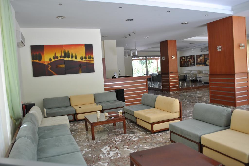 Hotel Ena Loutra Ipatis Exterior photo