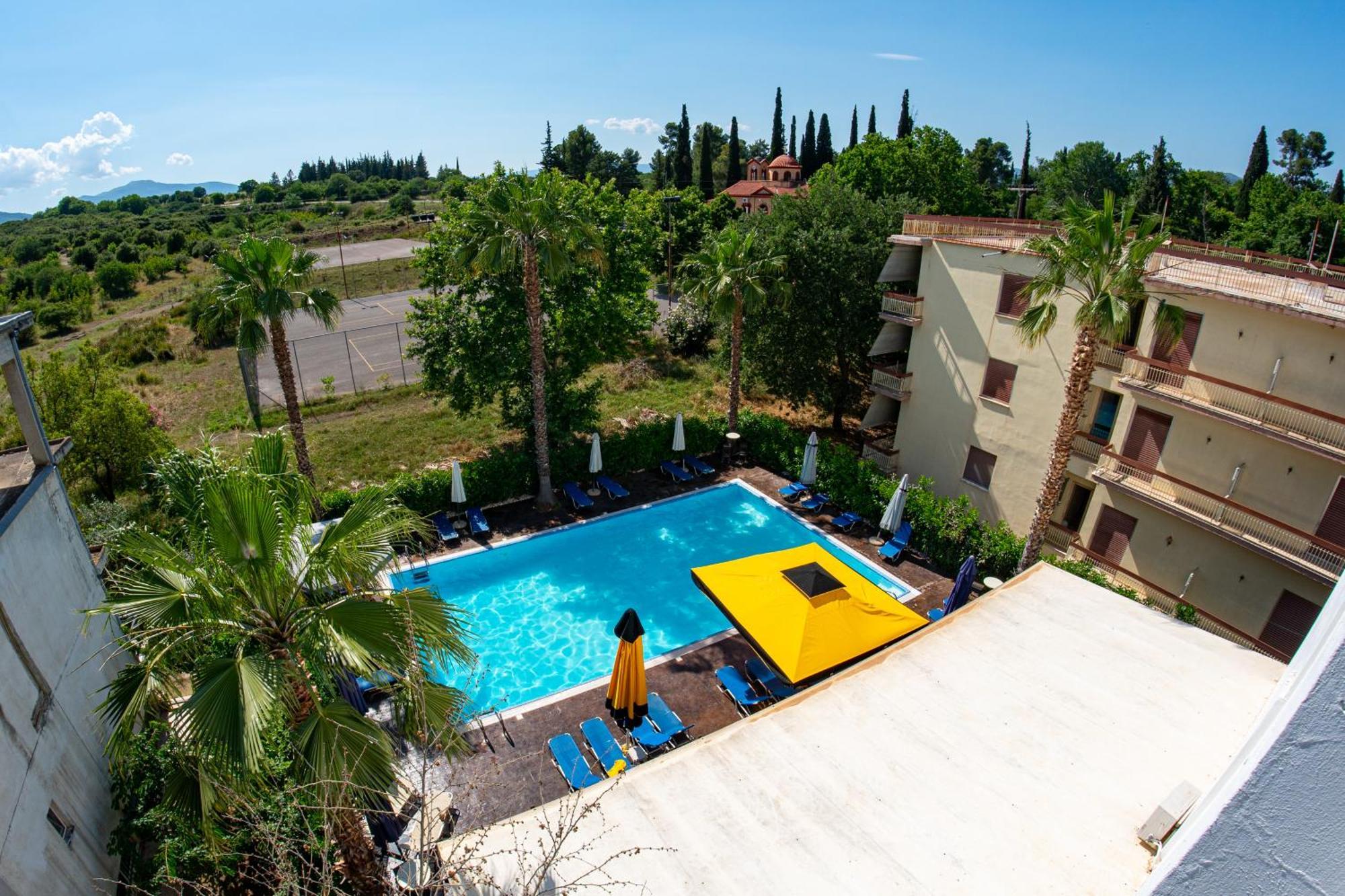 Hotel Ena Loutra Ipatis Exterior photo
