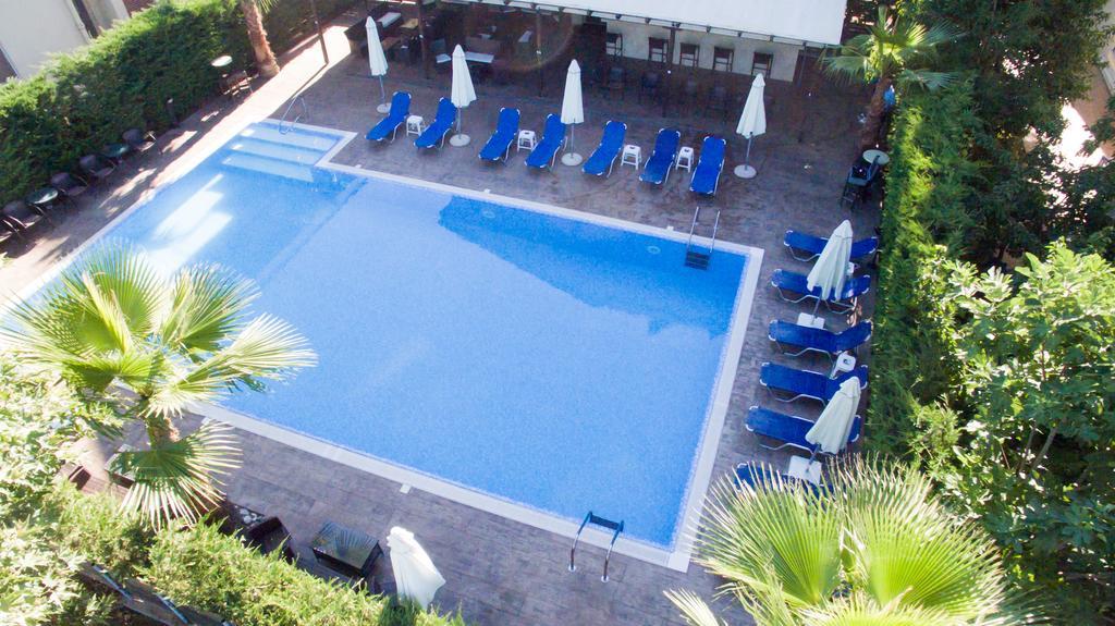 Hotel Ena Loutra Ipatis Exterior photo